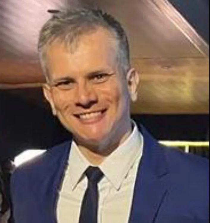 Ronaldo Lopes - Clínica EOS - Clínica de Psicologia em Curitiba PR