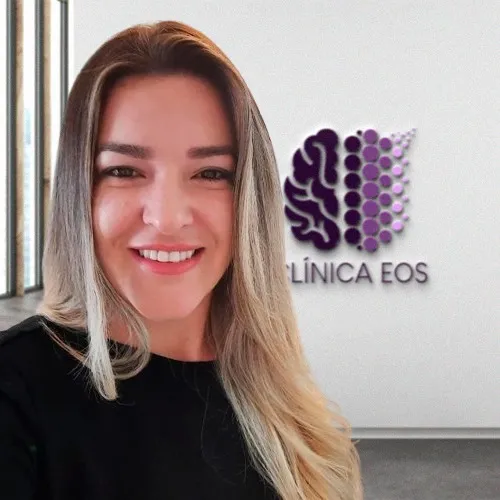 Jaqueline Rocha - Clínica EOS - Clínica de Psicologia em Curitiba PR
